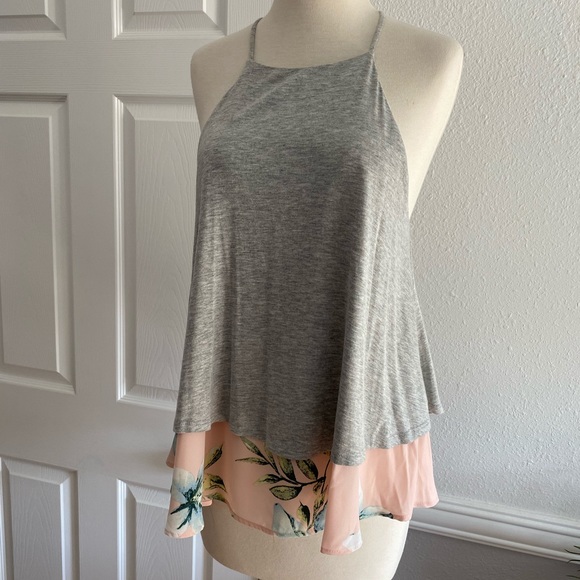 Adorable Halter Top - Picture 7 of 11